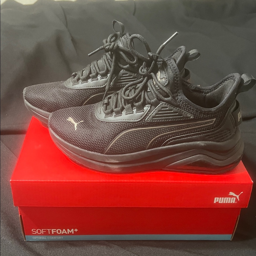 Puma Women’s Black Mesh Sneakers